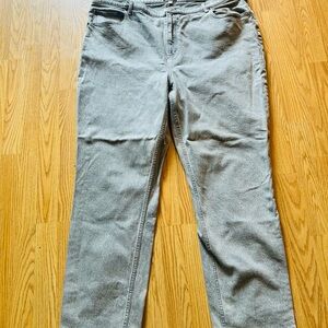 Abercrombie & Fitch Classic Jeans in Light Gray Sz 22